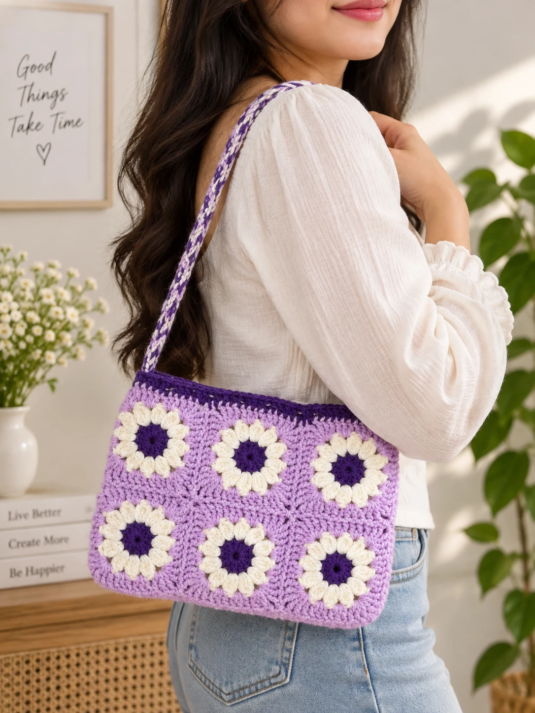 Daisy Shoulder Bag